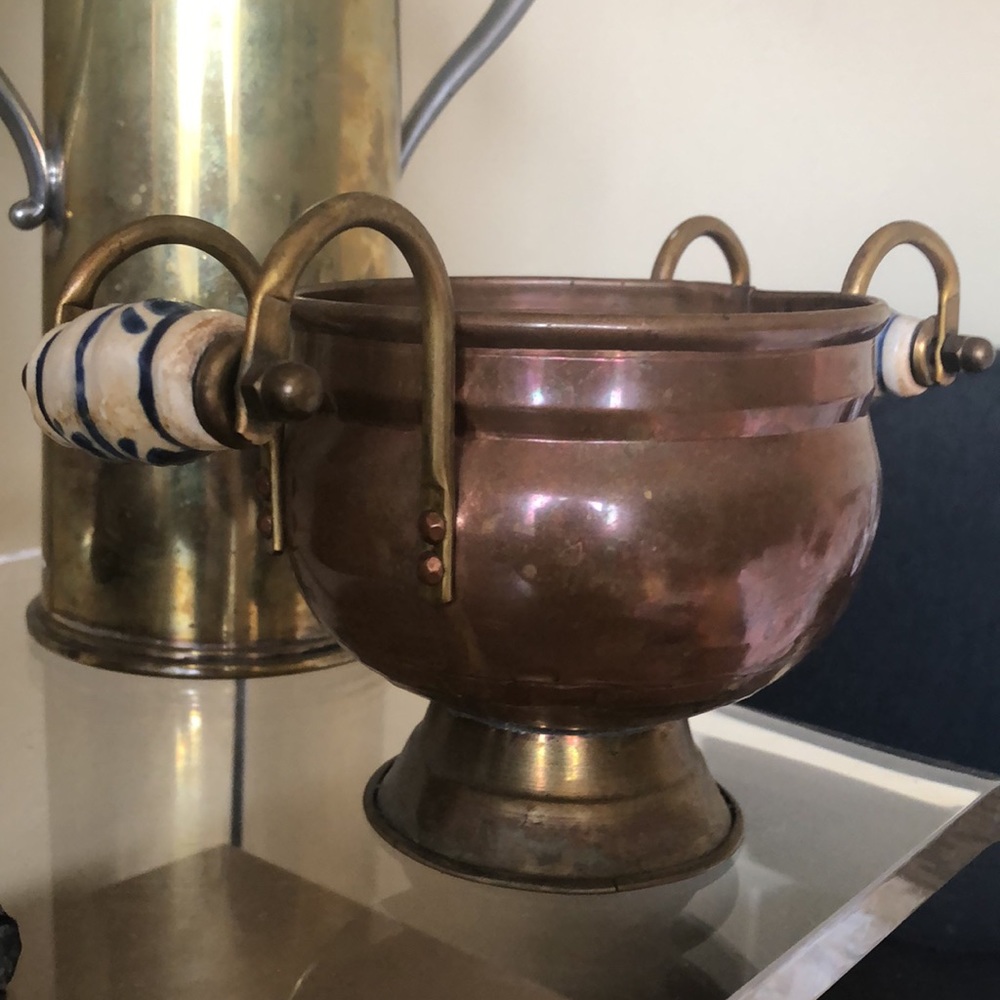 Copper with Delft handles - Picture 6 of 6